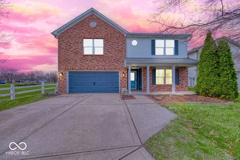 1125 Central Park Blvd N, Greenwood, IN 46143