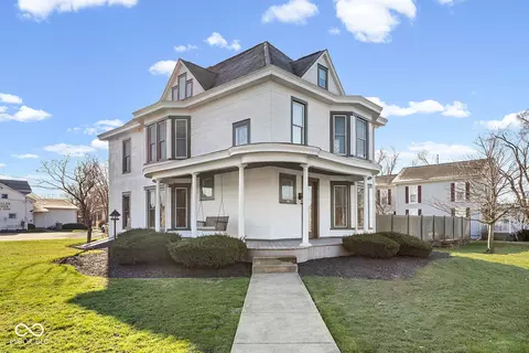 400 S Prairie St, Brookston, IN 47923