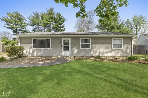 1070 Ross Ct, Franklin, IN 46131