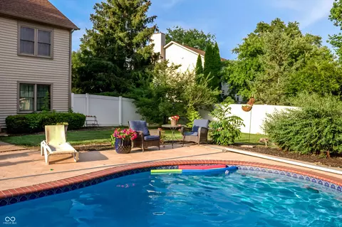 10545 Midnight Dr, Indianapolis, IN 46239