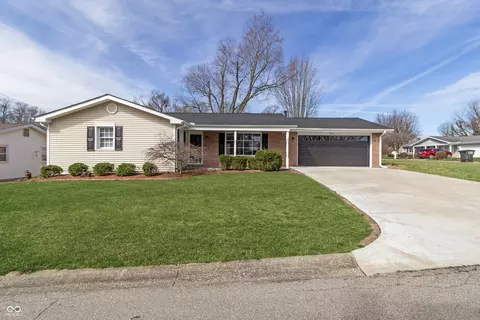 1905 Windwood Dr, Bedford, IN 47421