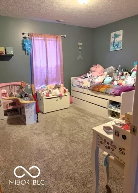 Bedroom - 1606 Huntzinger Blvd, Pendleton, IN 46064 photo 6 of 8