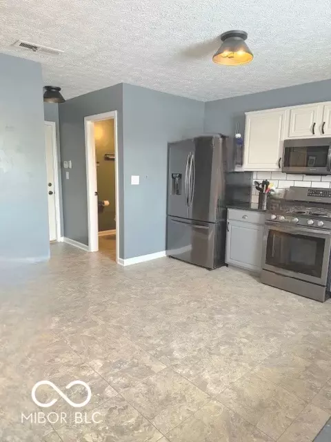 Other - 1606 Huntzinger Blvd, Pendleton, IN 46064 photo 5 of 12