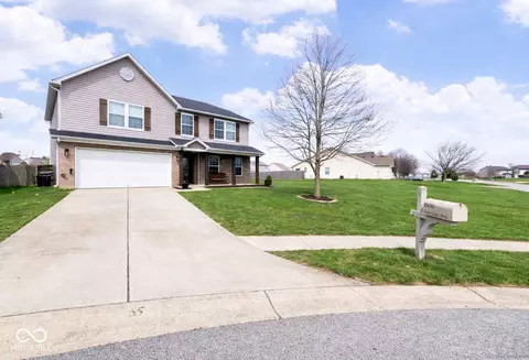 1606 Huntzinger Blvd, Pendleton, IN 46064