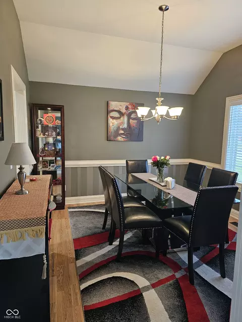 Dining - 408 Steeplechase Dr, Auburn, IN 46706 photo 1 of 2