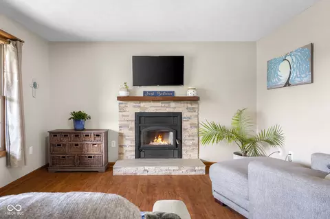 Other - 7351 S Artesian Ct, Columbus, IN 47201 photo 3 of 9