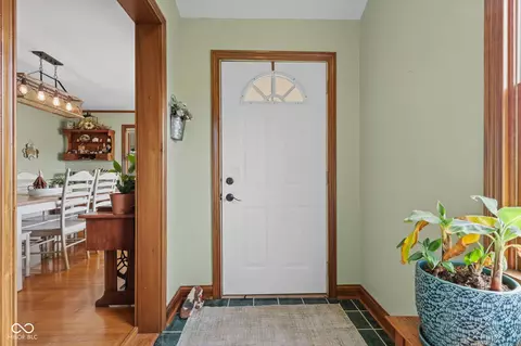 Entry Way - 7236 E Rocklane Rd, Needham, IN 46162 photo 2 of 5