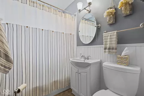 Bath - 7236 E Rocklane Rd, Needham, IN 46162 photo 2 of 5