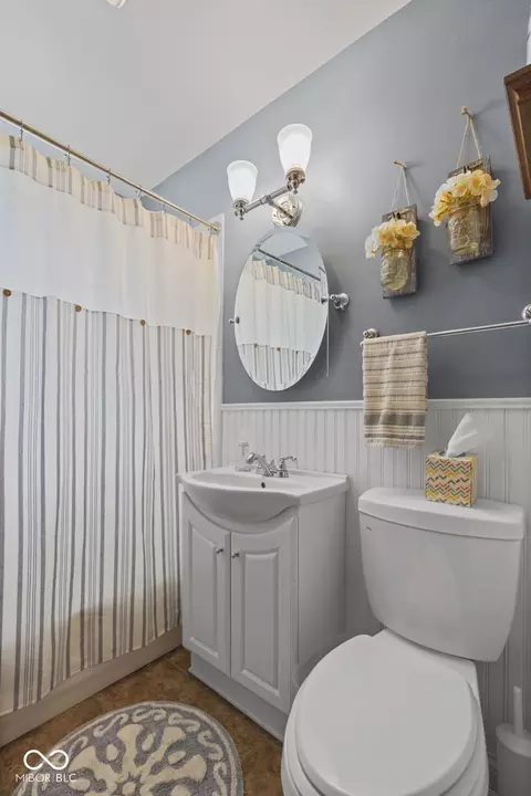 Bath - 7236 E Rocklane Rd, Needham, IN 46162 photo 3 of 5