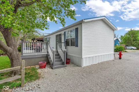 4016 Van Bibber Lake Est, Greencastle, IN 46135