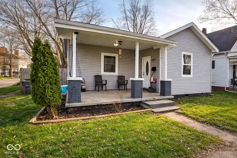 522 E 4th St, Seymour, IN 47274