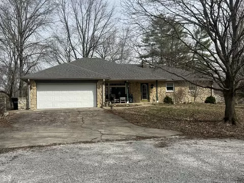 10090 N State Road 75 Hwy, North Salem, IN 46165