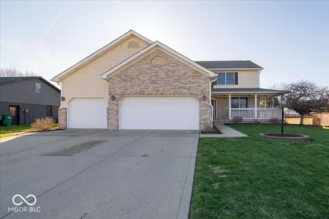 1142 Brookside Dr, Lebanon, IN 46052