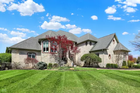 6982 Bladstone Rd, Noblesville, IN 46062