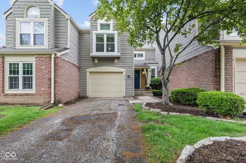 6480 Watham Ct, Indianapolis, IN 46250