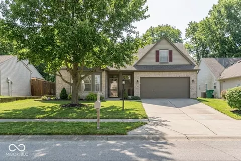 2421 Manita Dr, Indianapolis, IN 46234