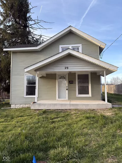 29 Beveridge St, Greencastle, IN 46135