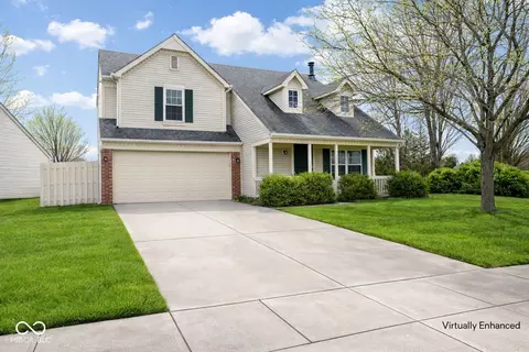 10877 Washington Bay Dr, Fishers, IN 46037