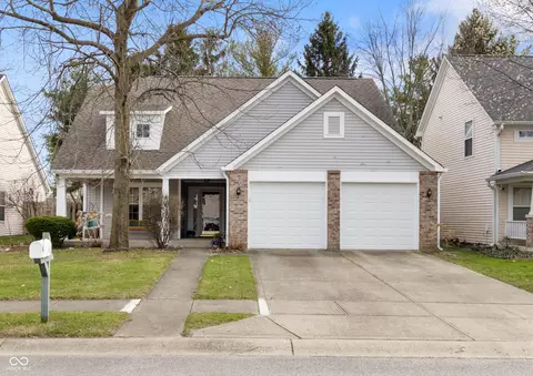 5129 Bird Branch Dr, Indianapolis, IN 46268