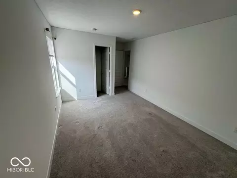 Bedroom - 8585 Tripp Rd, Pendleton, IN 46064 photo 6 of 10