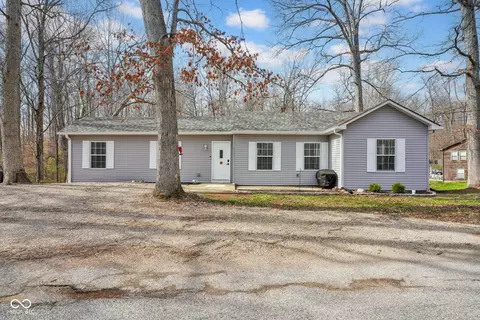 8540 S Nash Dr, Nineveh, IN 46164