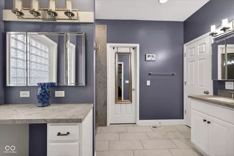 Bath - 1414 E Commander Ct, Bloomington, IN 47401 photo 1 of 5
