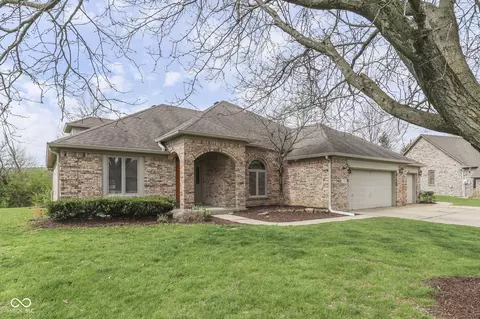 1132 Texarkana Dr, Indianapolis, IN 46231
