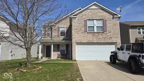 1220 N Aberdeen Dr, Franklin, IN 46131