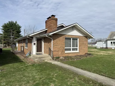 42 S Ross St, Columbus, IN 47201