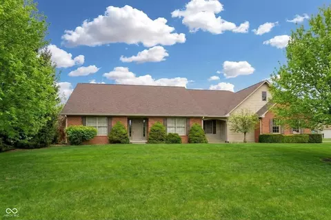 12924 N Cummins Ct, Mooresville, IN 46158