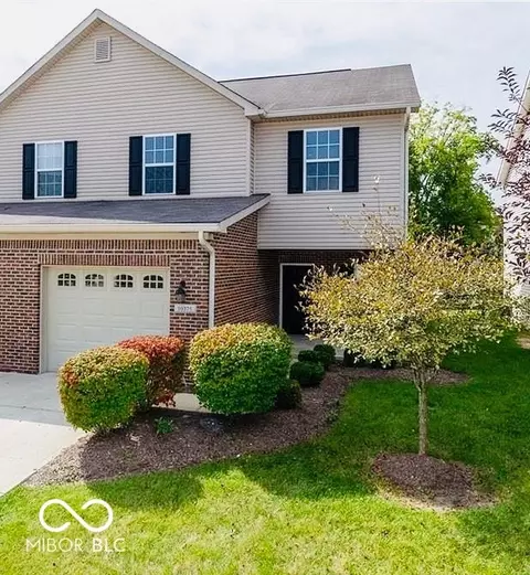 10375 Bronze Dr, Noblesville, IN 46060