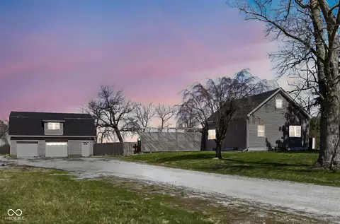 408 W Jefferson St, Kirklin, IN 46050