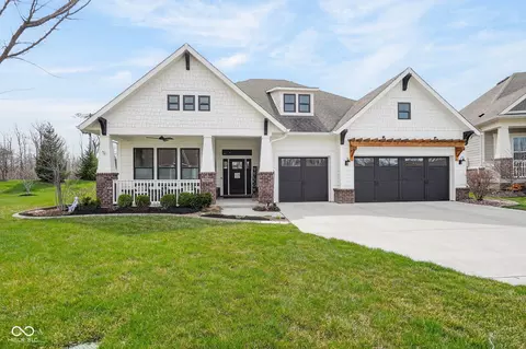 10941 Towpath Ct, Fortville, IN 46040