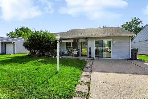 5233 Palisade Way, Indianapolis, IN 46237