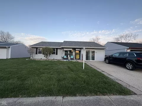 5233 Palisade Way, Indianapolis, IN 46237