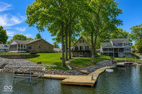 186 Mill Spgs, Coatesville, IN 46121