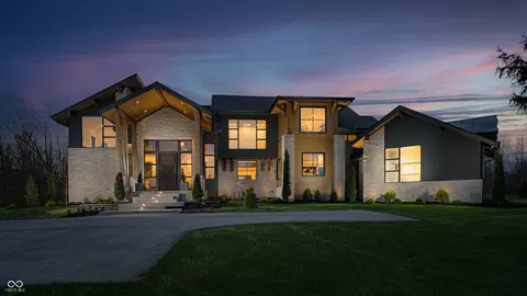 6870 Oldfields Ln, Zionsville, IN 46077