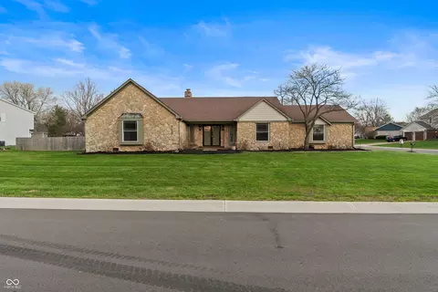 116 Wintergreen Dr, Noblesville, IN 46062