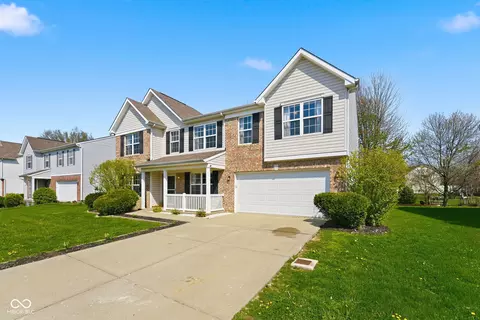 5841 Safari Dr, Indianapolis, IN 46237
