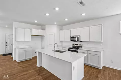 Kitchen - 9026 Anthem Ave, Plainfield, IN 46168 photo 3 of 4