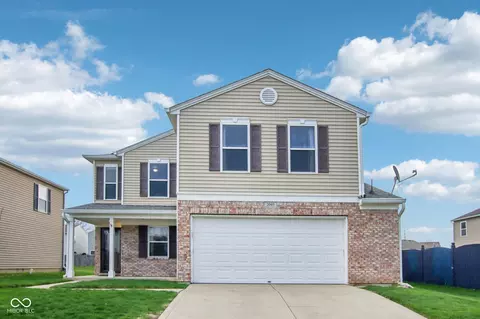 2045 Morning Light Ln, Greenwood, IN 46143