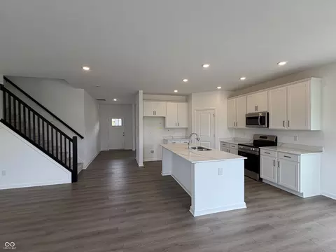 Kitchen - 8141 Clary Ln, Pendleton, IN 46064 photo 2 of 2