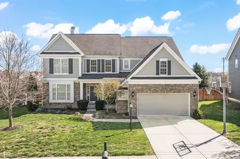 13691 Blooming Orchard Dr, Fishers, IN 46038