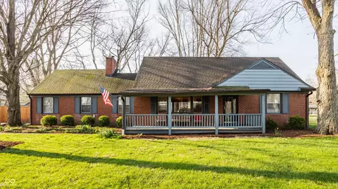 1317 Alimingo Dr, Indianapolis, IN 46260