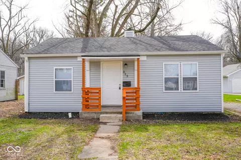 313 E 39th St, Anderson, IN 46013