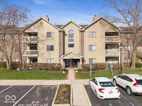 8720 Yardley Ct #206, Indianapolis, IN 46268