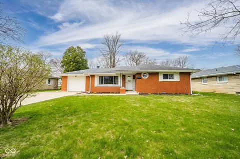 3709 N Lanewood Dr, Muncie, IN 47304