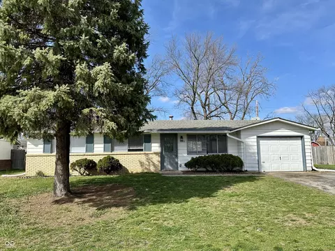 9306 Granville Ln, Indianapolis, IN 46229