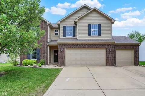 1722 Cape Hatteras Ct, Brownsburg, IN 46112