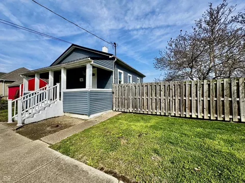 103 Park Ave, Crothersville, IN 47229